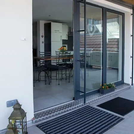 Jehl Go10 Vakantiehuis
